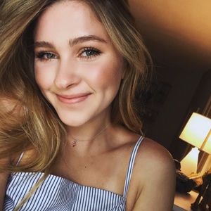 Meet your Posher, Annie